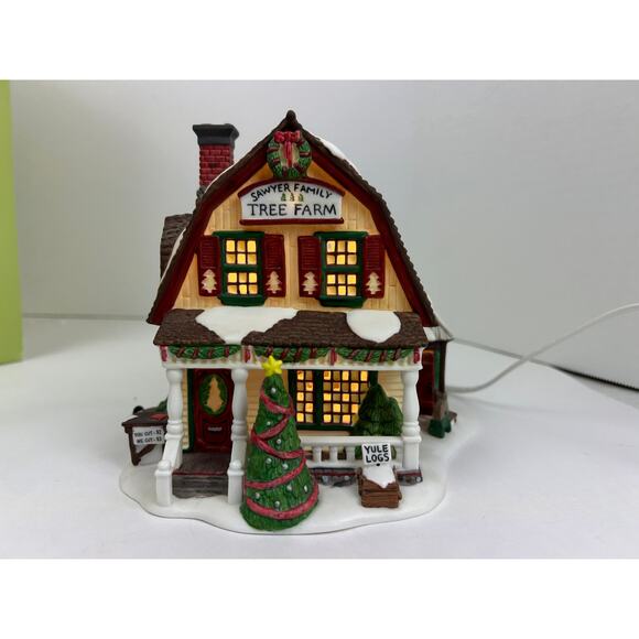 Department 56 New England Village Sawyer Family Tree Farm set 2004 - Picture 6 of 15